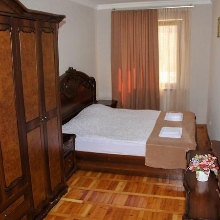Prometheus Apartment Tskaltubo ภายนอก รูปภาพ
