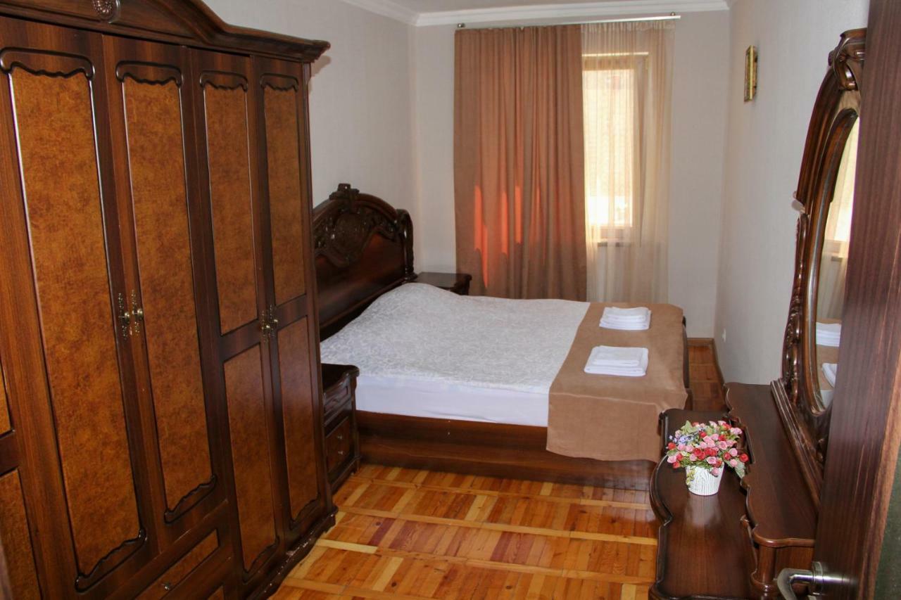 Prometheus Apartment Tskaltubo ภายนอก รูปภาพ