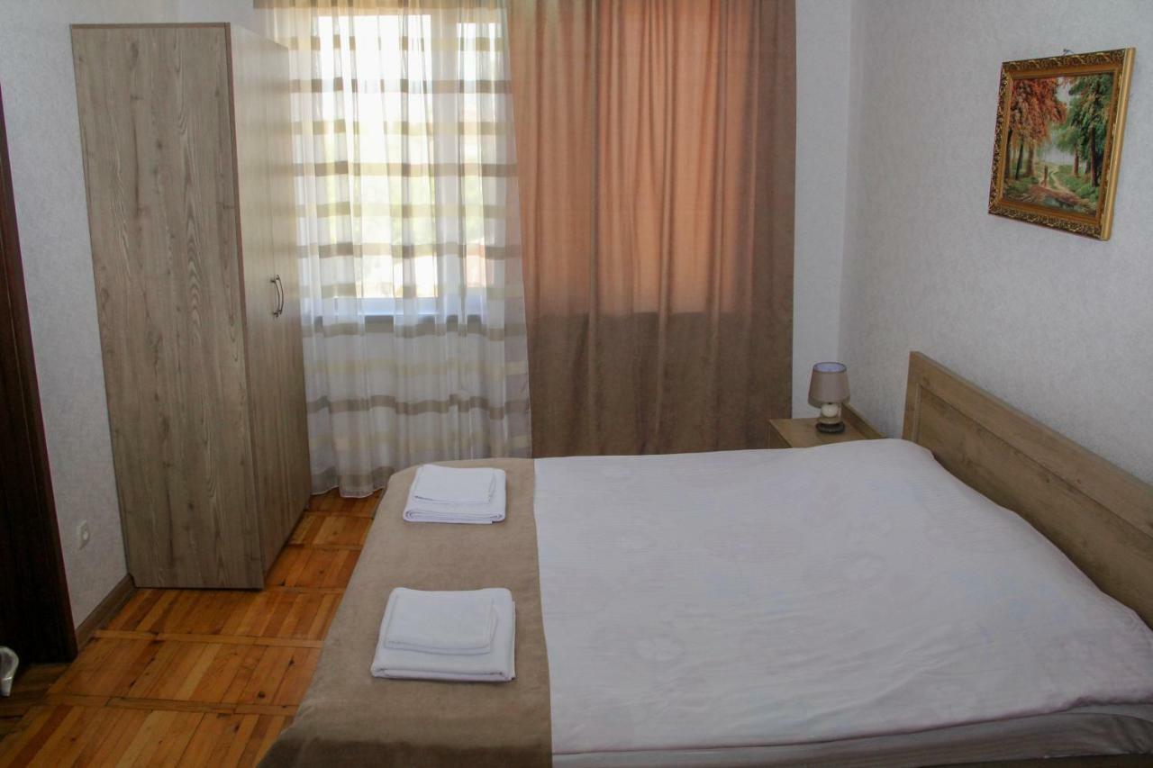 Prometheus Apartment Tskaltubo ภายนอก รูปภาพ